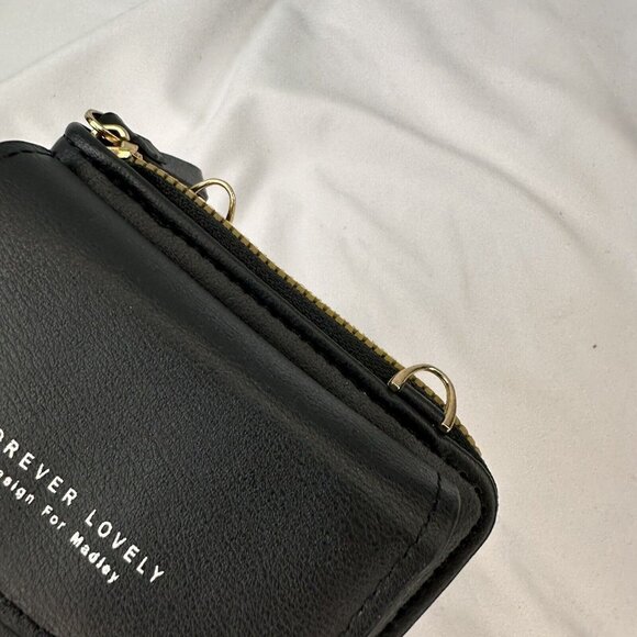 Forever Lovely Crossbody Bag Wallet Cell Phone Holder NWOT - Picture 5 of 11